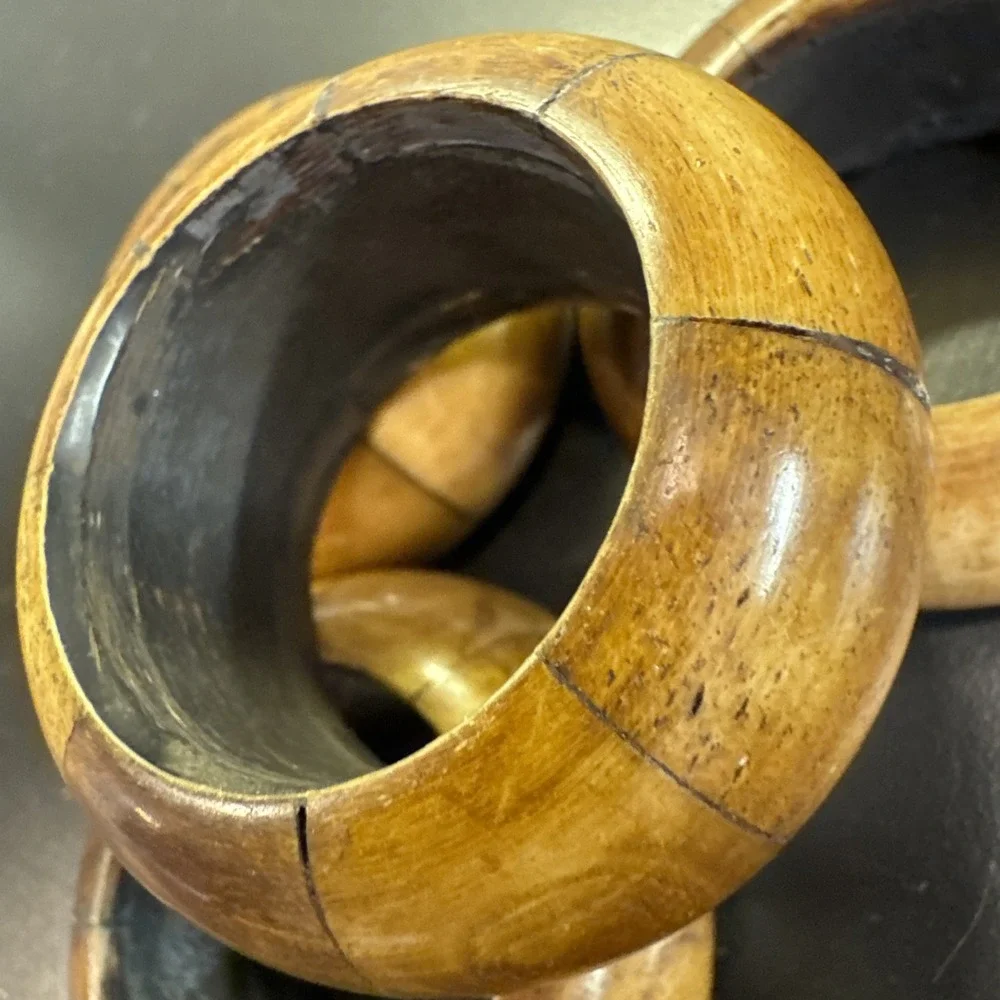 Vintage Mid Century Bone Napkin‎ Rings 4 Piece Set  Ring Napkins Mitchen Table